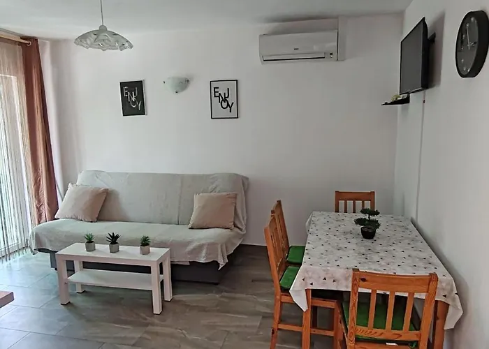 Zara Apartment